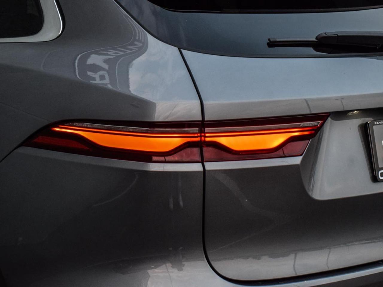 2024 Jaguar F-PACE P250 R-Dynamic S/ONE OWNER/LOW K/DLR MAINTAINED Photo