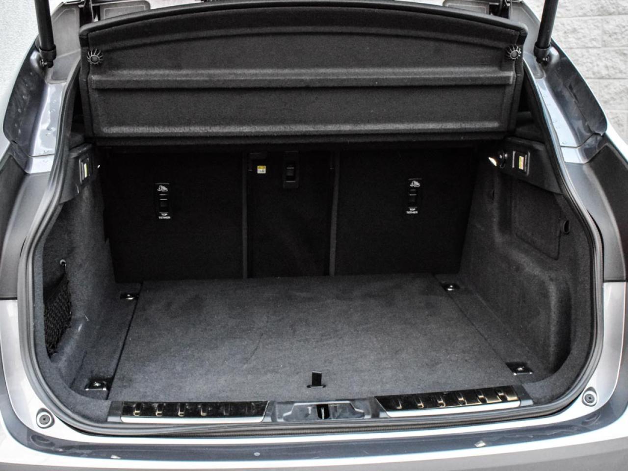 2024 Jaguar F-PACE P250 R-Dynamic S/ONE OWNER/LOW K/DLR MAINTAINED Photo