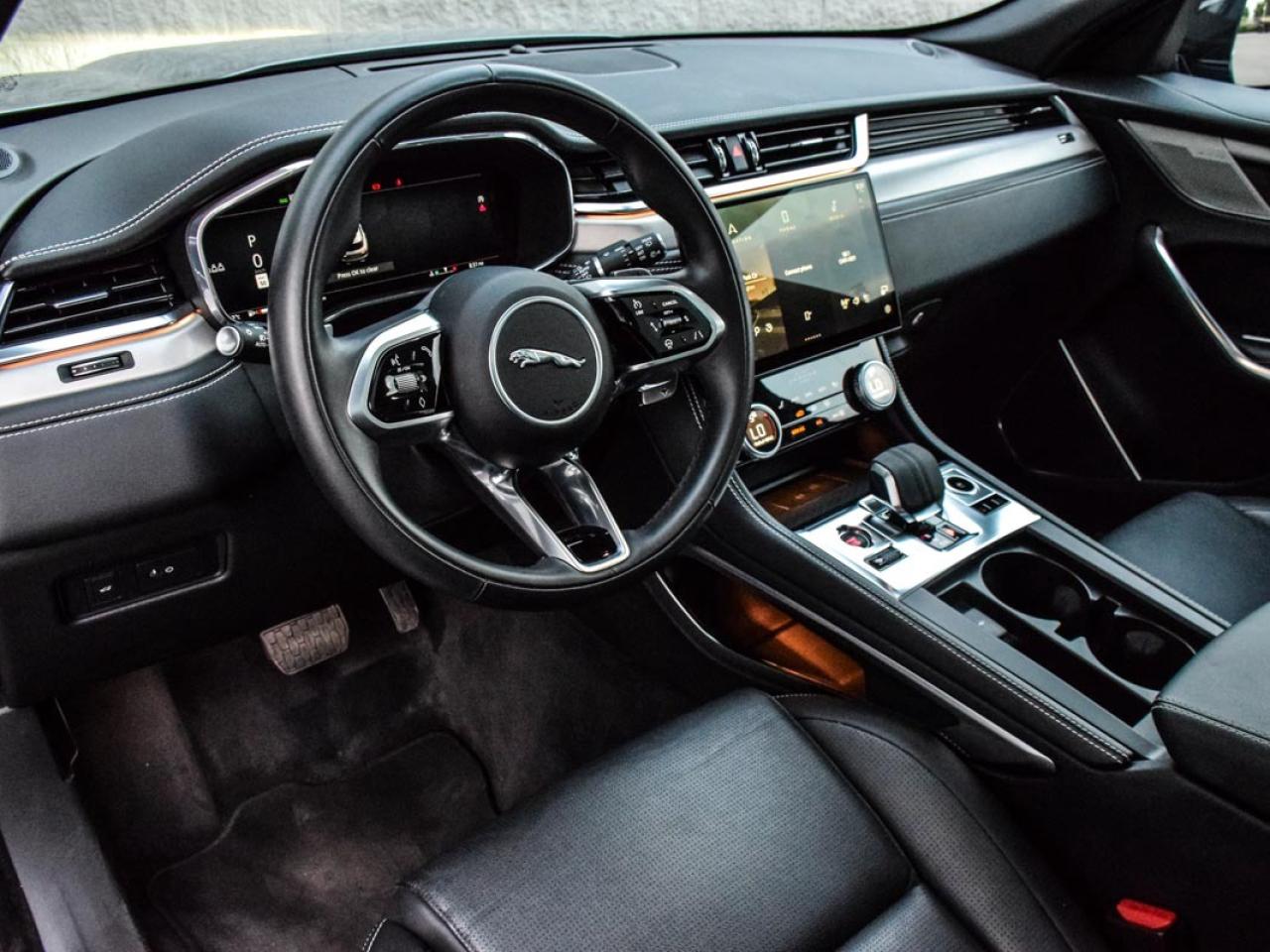 2024 Jaguar F-PACE P250 R-Dynamic S/ONE OWNER/LOW K/DLR MAINTAINED Photo