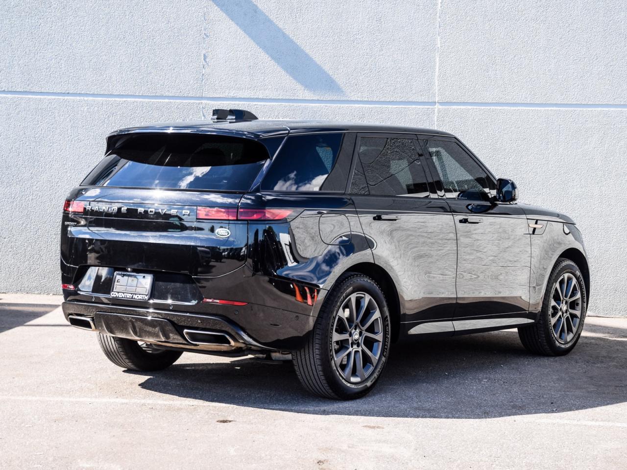 2023 Land Rover Range Rover Sport 1 OWNER DYNAMIC SE NO FEES NO CARFAX CLAIMS Photo2