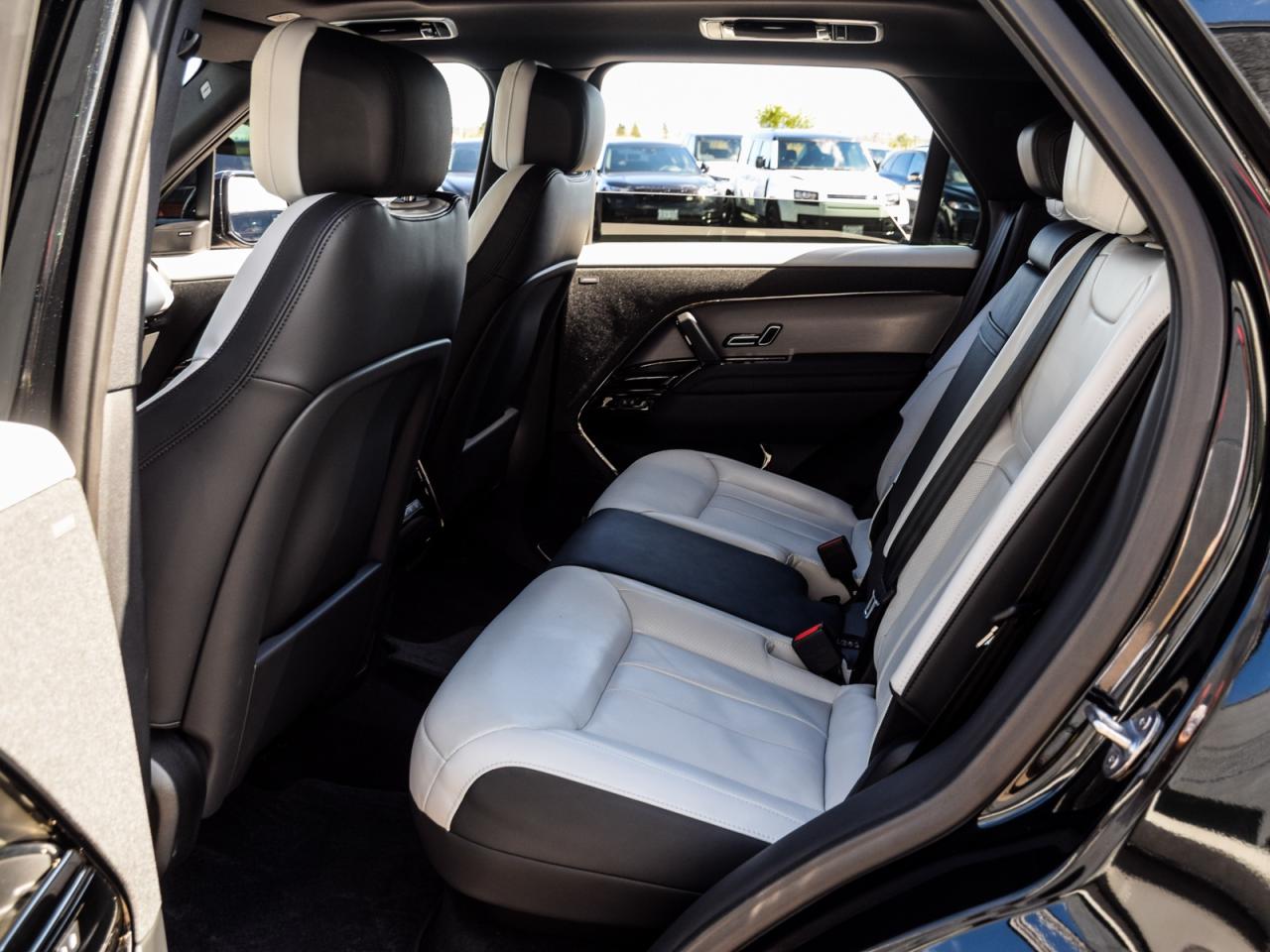 2023 Land Rover Range Rover Sport 1 OWNER DYNAMIC SE NO FEES NO CARFAX CLAIMS Photo