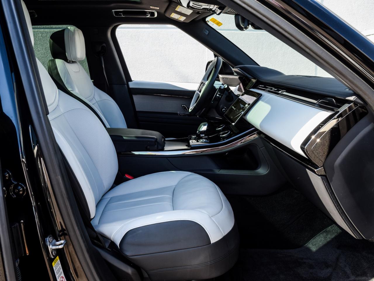 2023 Land Rover Range Rover Sport 1 OWNER DYNAMIC SE NO FEES NO CARFAX CLAIMS Photo