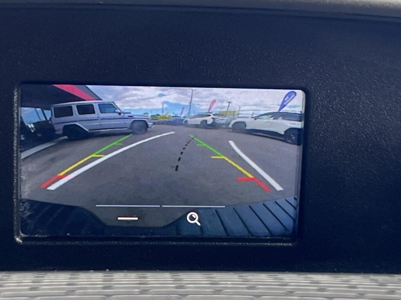 2019 Ford Transit Cargo Van T-250 130 * NO ACCIDENTS / 1 OWNER / BACKUP CAMERA Photo