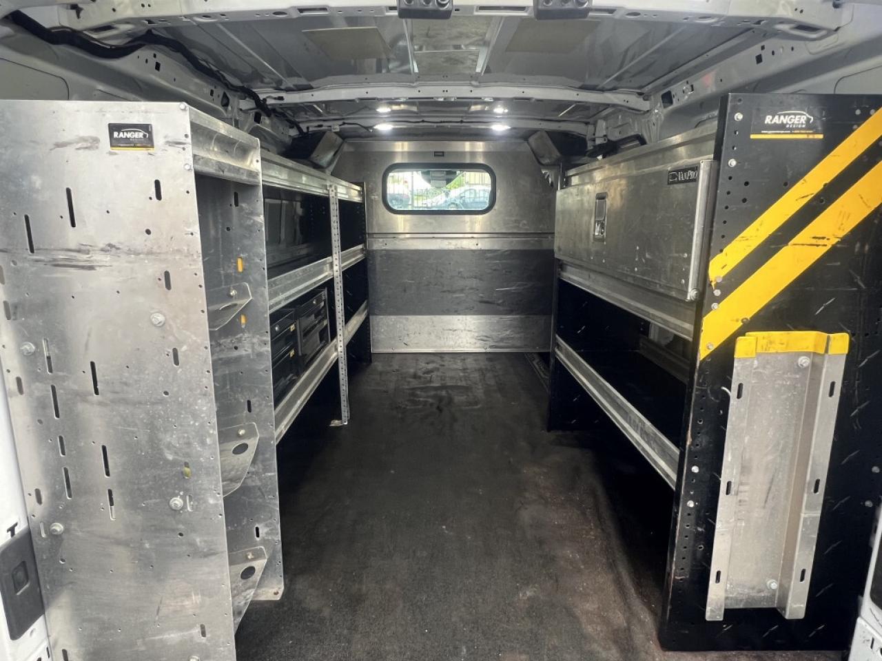2019 Ford Transit Cargo Van T-250 130 * NO ACCIDENTS / 1 OWNER / BACKUP CAMERA Photo