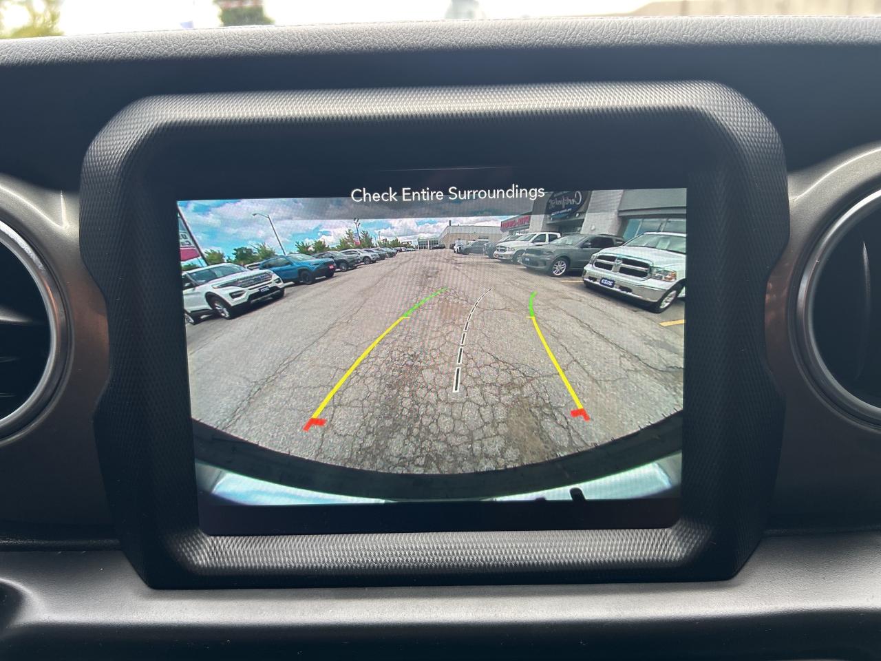 2023 Jeep Wrangler Sahara w/V6, Full-Time 4WD, Remote Start Photo