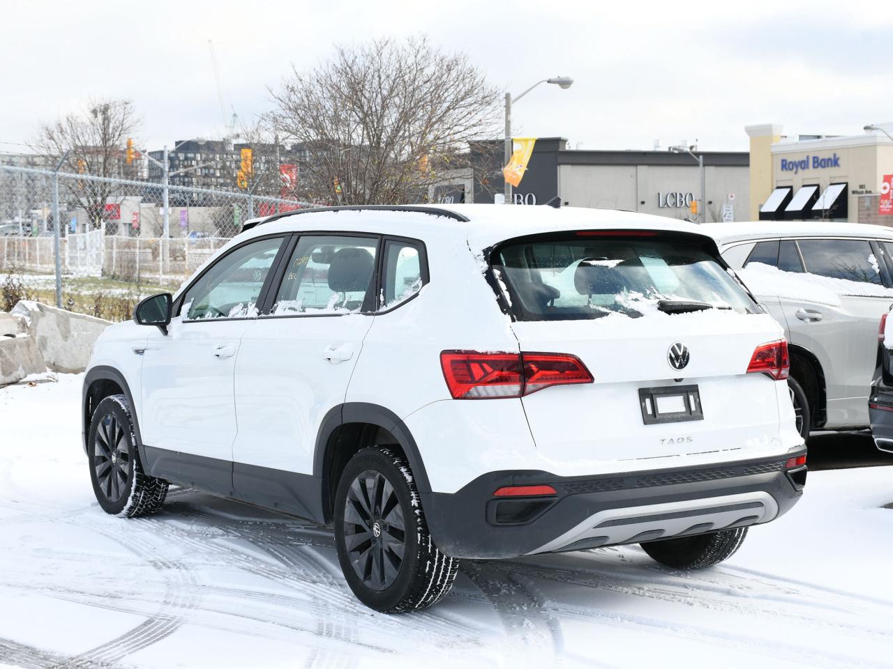 2024 Volkswagen Taos  Photo3