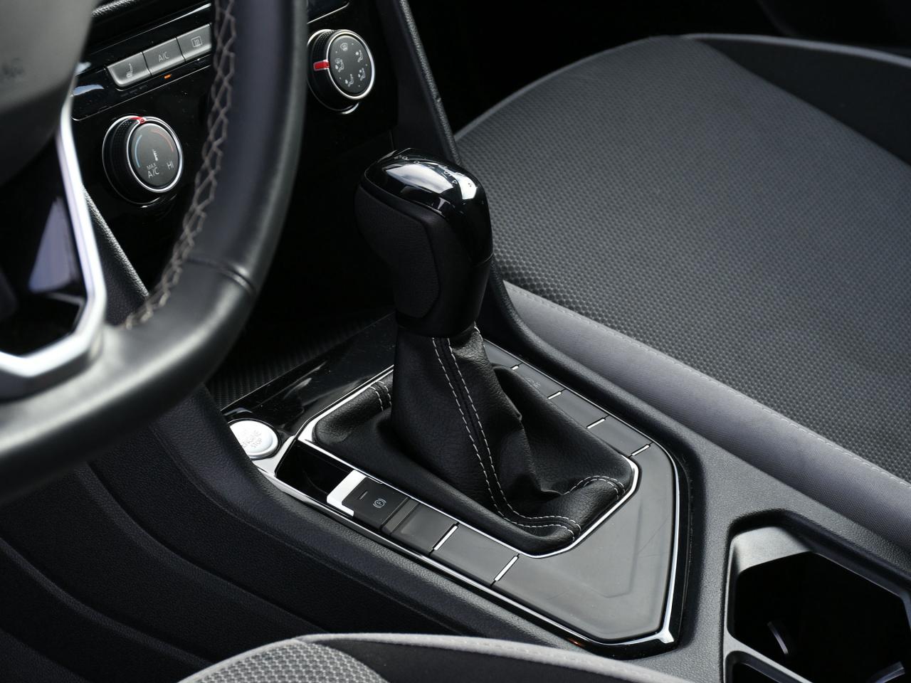 2024 Volkswagen Taos  Photo