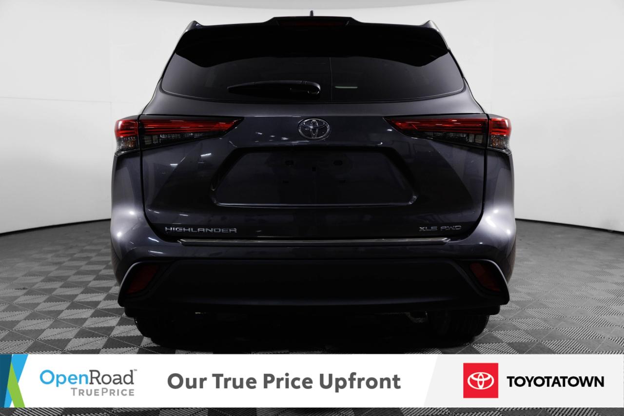 2022 Toyota Highlander XLE! CERTIFIED PRE OWNED! ELIGIBLE FOR OPEN ROAD L Photo