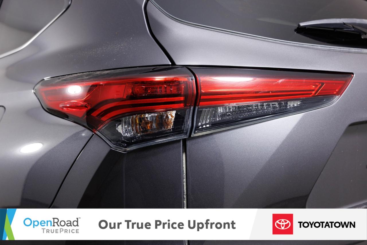 2022 Toyota Highlander XLE! CERTIFIED PRE OWNED! ELIGIBLE FOR OPEN ROAD L Photo