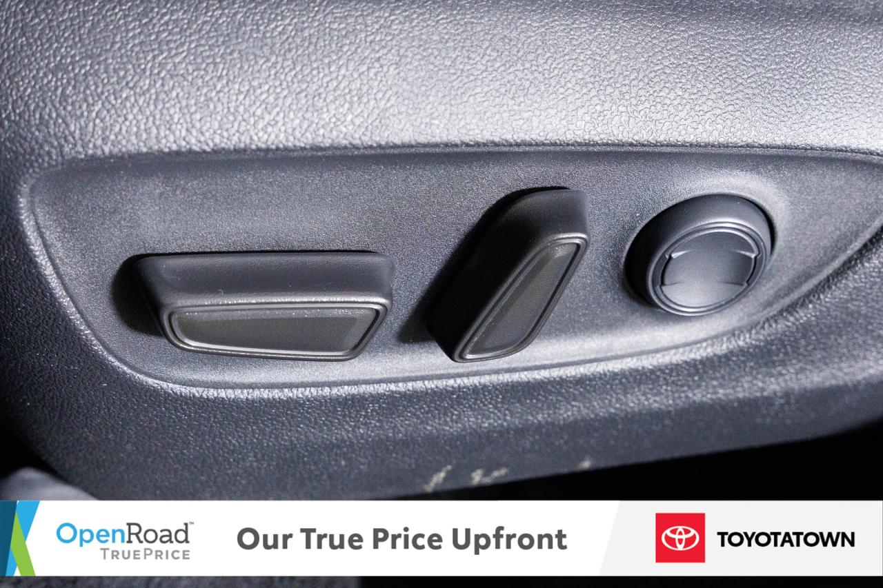 2022 Toyota Highlander XLE! CERTIFIED PRE OWNED! ELIGIBLE FOR OPEN ROAD L Photo