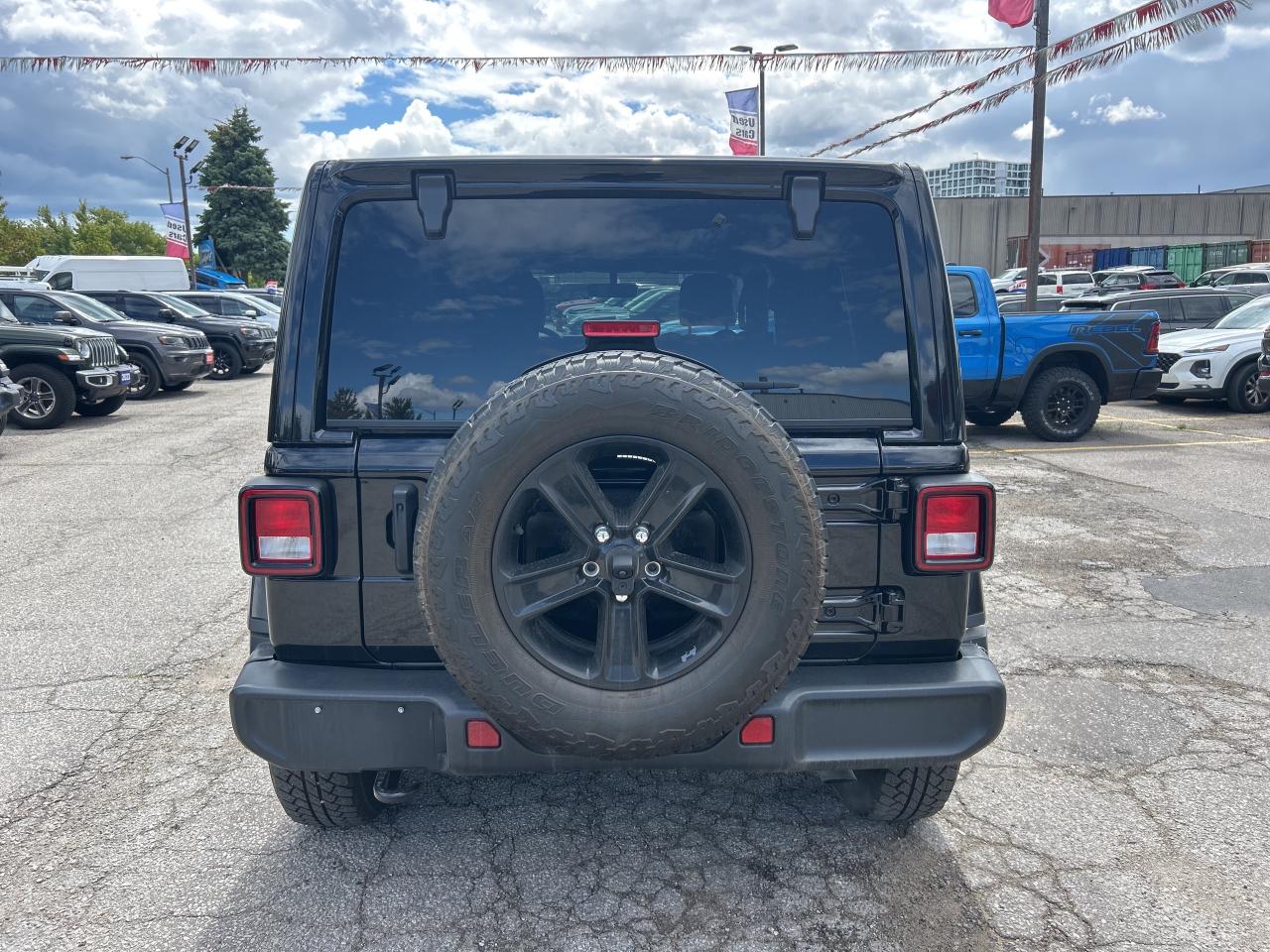 2023 Jeep Wrangler Sahara Altitude w/Dual Tops, Cold Weather, Steps Photo