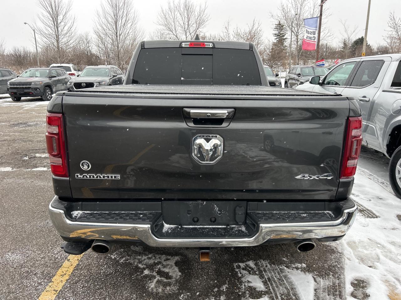 2020 RAM 1500 Laramie w/6'4 Box, Sunroof, Trailer Tow Group, NAV Photo4