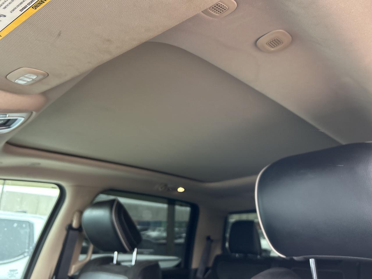 2020 RAM 1500 Laramie w/6'4 Box, Sunroof, Trailer Tow Group, NAV Photo