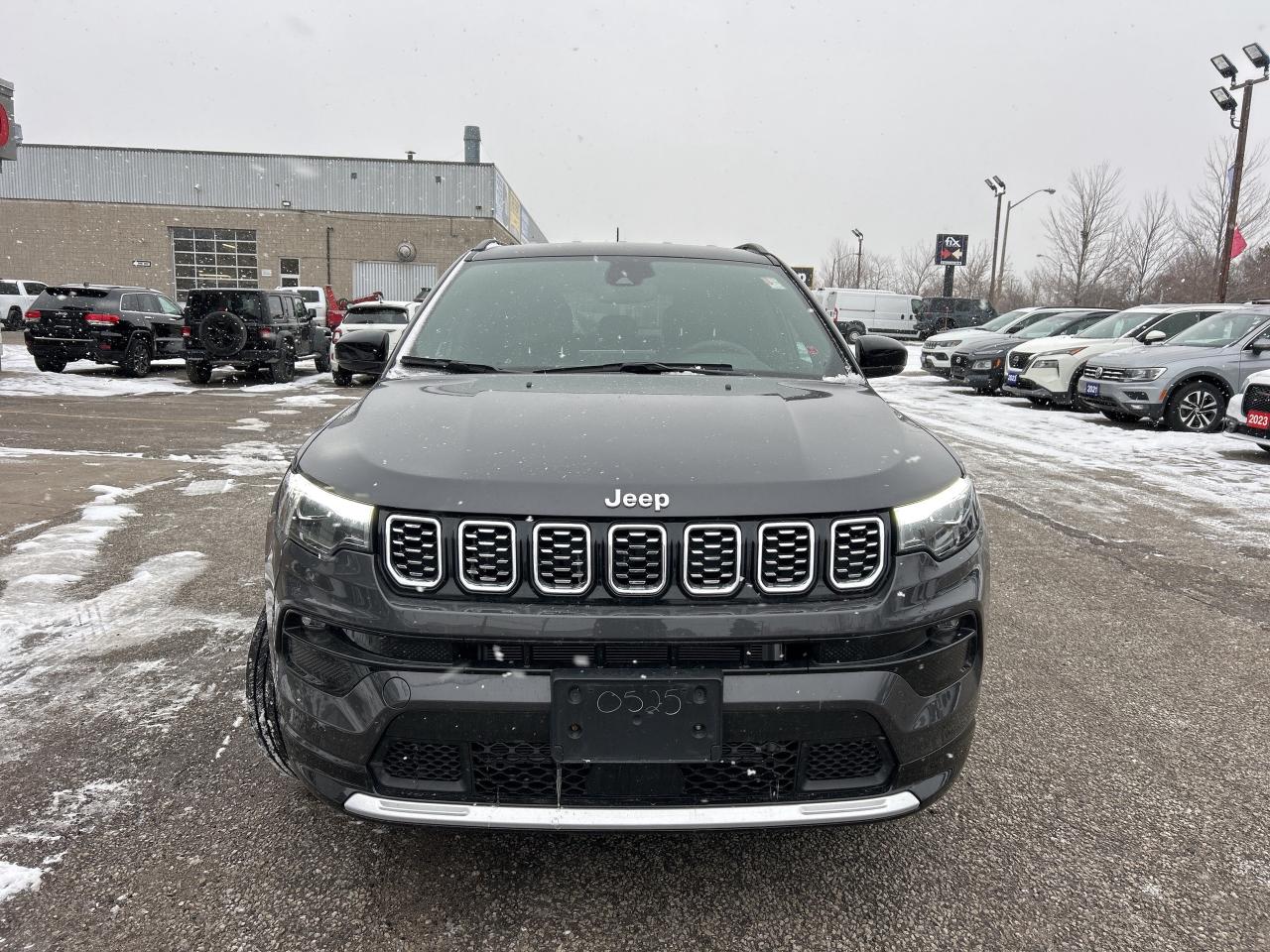 2024 Jeep Compass Limited 4x4 w/Leather, NAV, Power Liftgate Photo