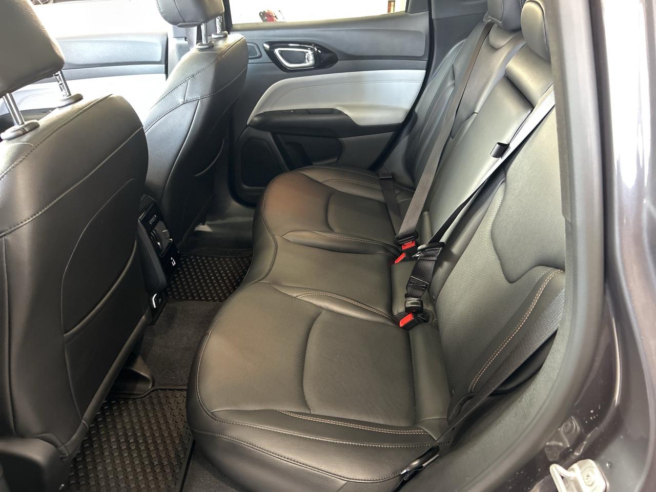 2024 Jeep Compass Limited, Park Assist, Pano-Roof, Elite Group Photo