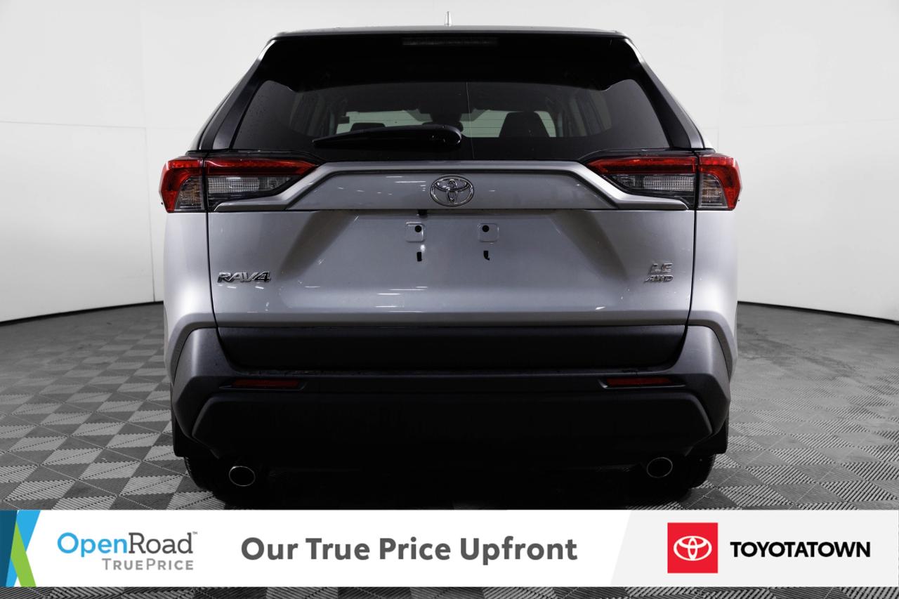 2021 Toyota RAV4 LE! LOADED! ELIGIBLE FOR OPEN ROAD LEASING! Photo4