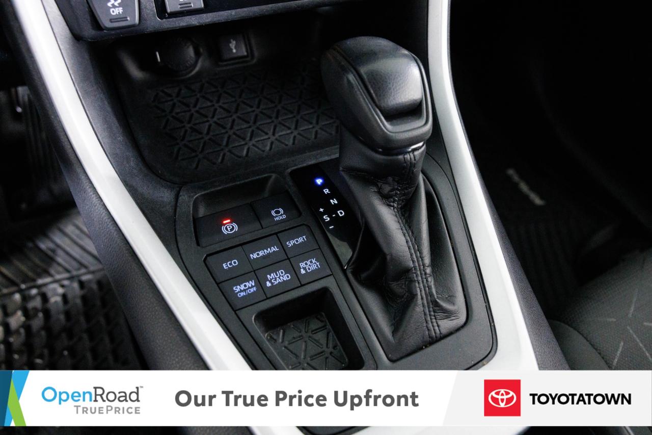 2021 Toyota RAV4 LE! LOADED! ELIGIBLE FOR OPEN ROAD LEASING! Photo