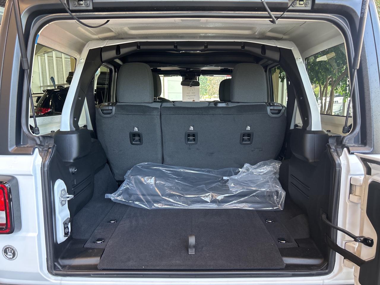 2025 Jeep Wrangler JUST LIKE NEW! Willys w/Hardtop, Convenience Group Photo