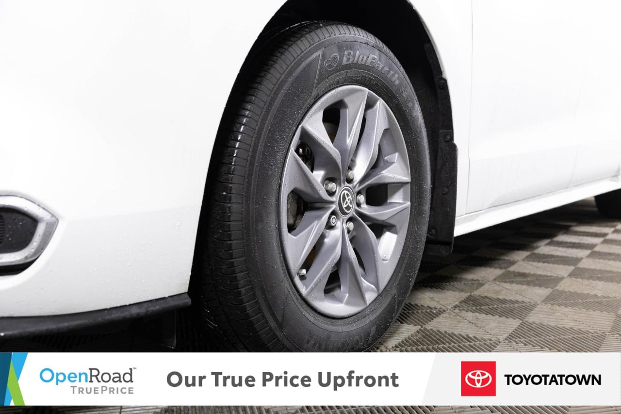 2024 Toyota Sienna XLE! CERTIFIED PRE OWNED! ELIGIBLE FOR OPEN ROAD L Photo
