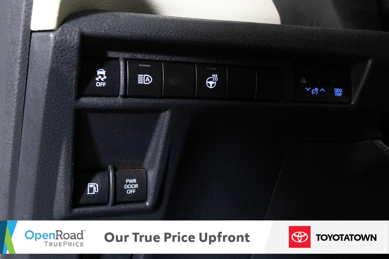 2024 Toyota Sienna XLE! CERTIFIED PRE OWNED! ELIGIBLE FOR OPEN ROAD L Photo