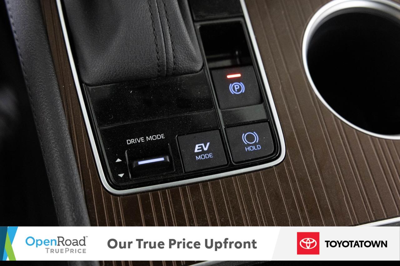 2024 Toyota Sienna XLE! CERTIFIED PRE OWNED! ELIGIBLE FOR OPEN ROAD L Photo