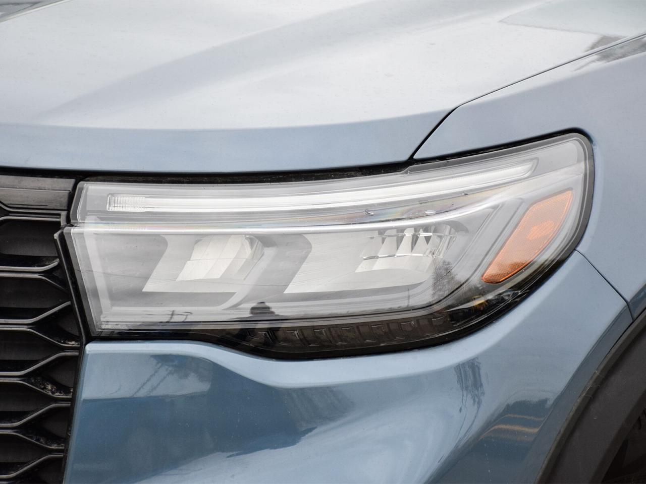 2025 Ford Explorer ST-Line 4WD Photo