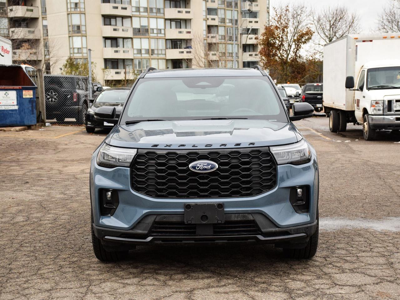 2025 Ford Explorer ST-Line 4WD Photo3