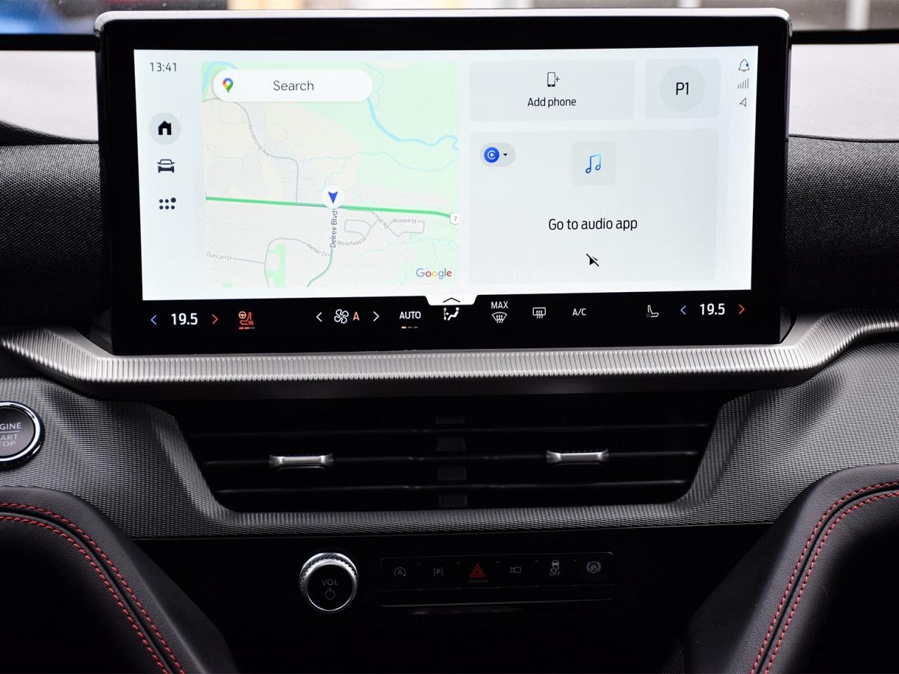 2025 Ford Explorer ST-Line 4WD Photo