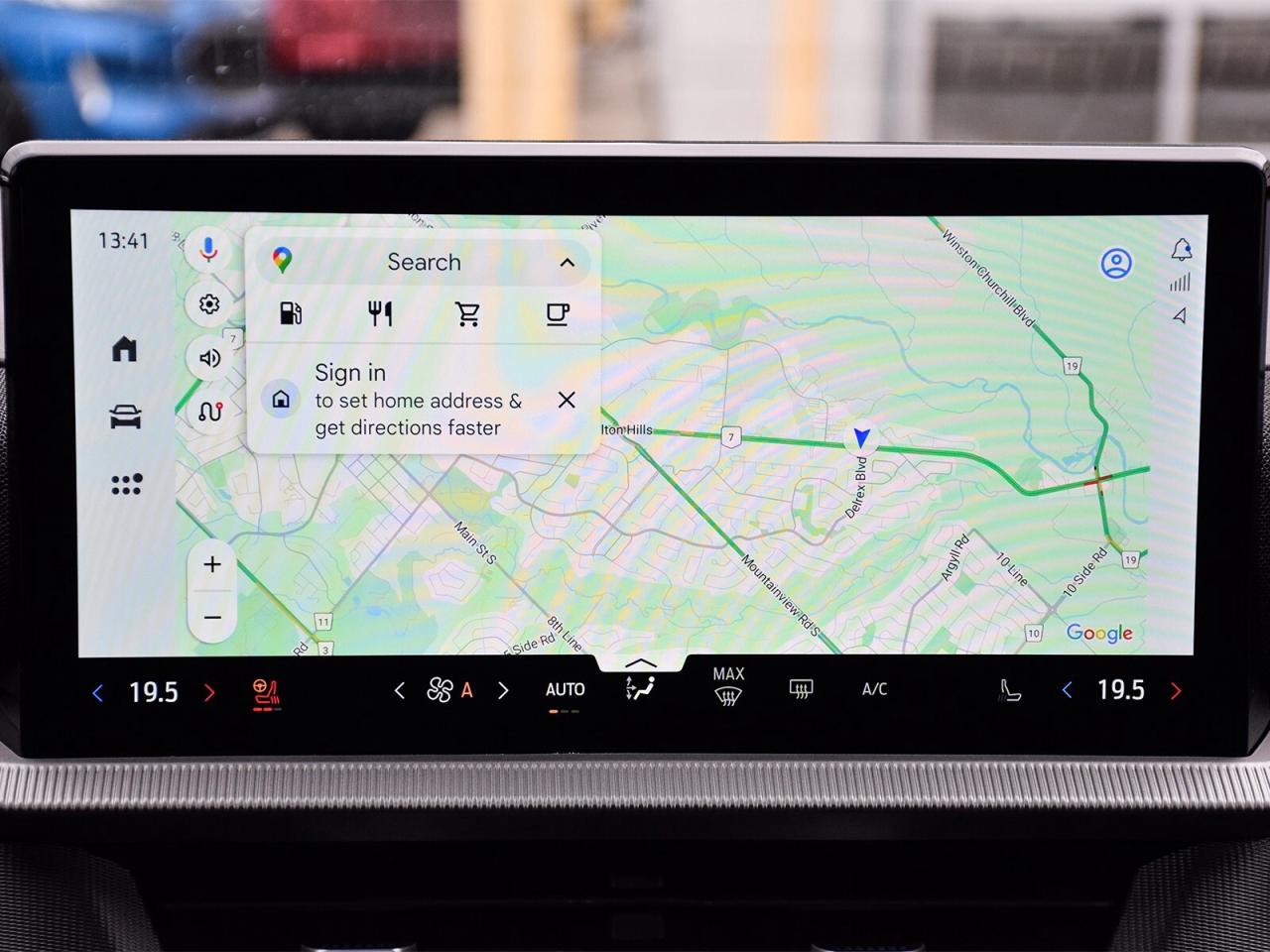 2025 Ford Explorer ST-Line 4WD Photo