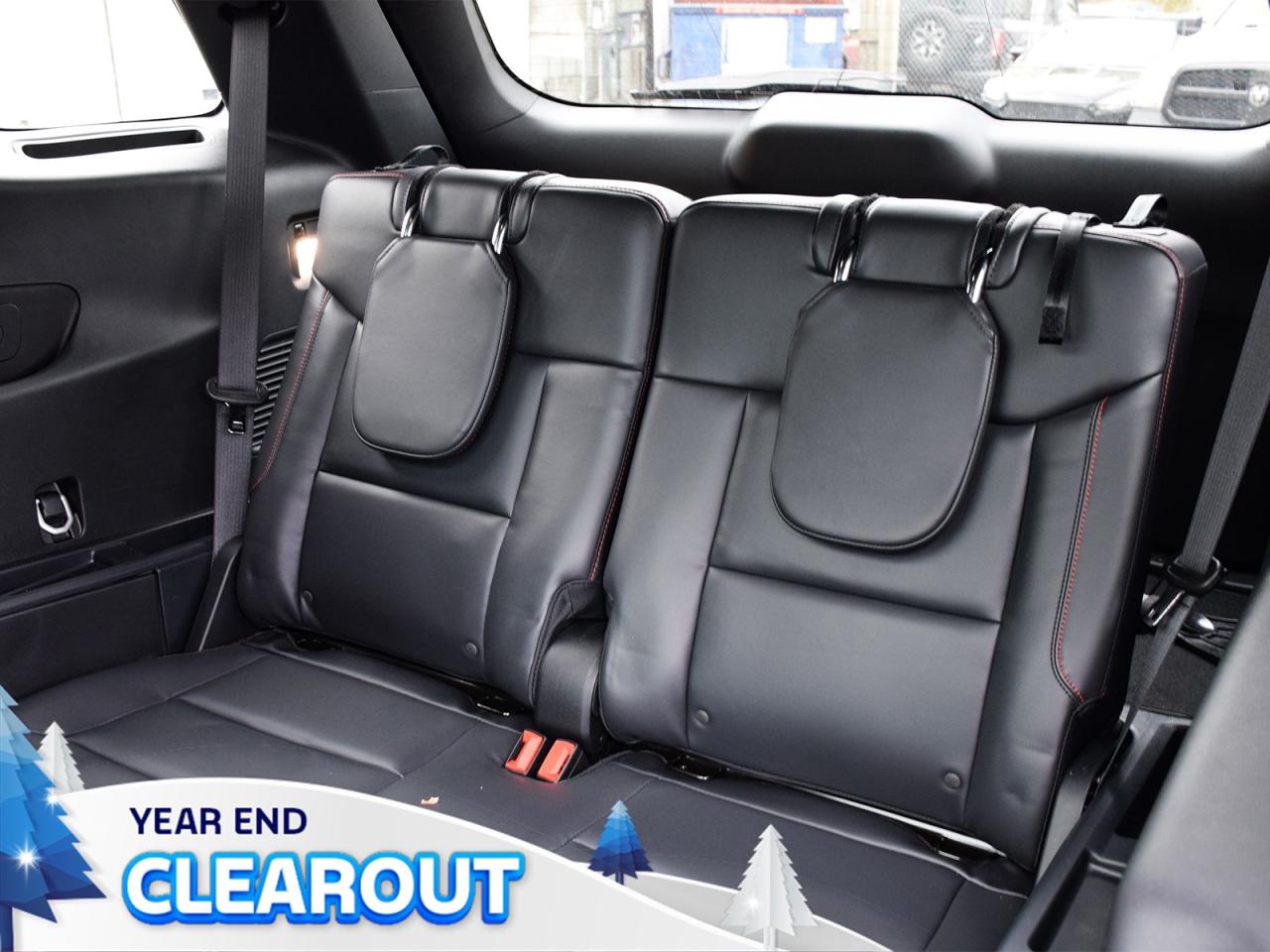 2025 Ford Explorer ST-Line 4WD Photo