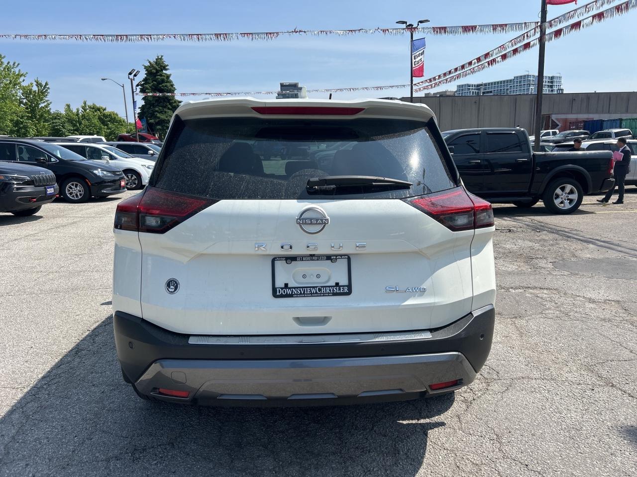 2023 Nissan Rogue AWD SL, Leather Seats, Pano-Roof, Nav. Photo