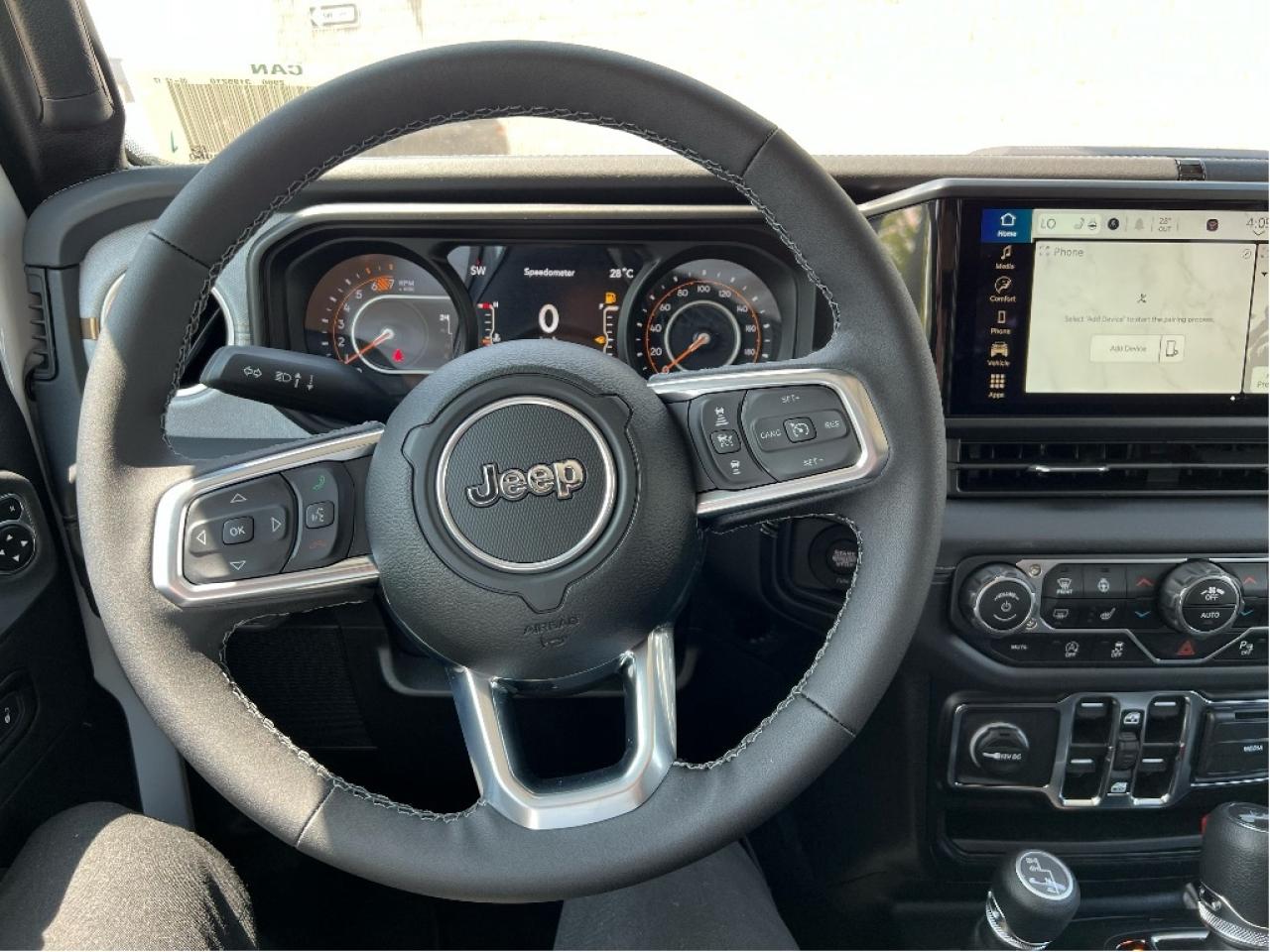 2025 Jeep Wrangler Sahara w/Safety Group, Side Steps Photo