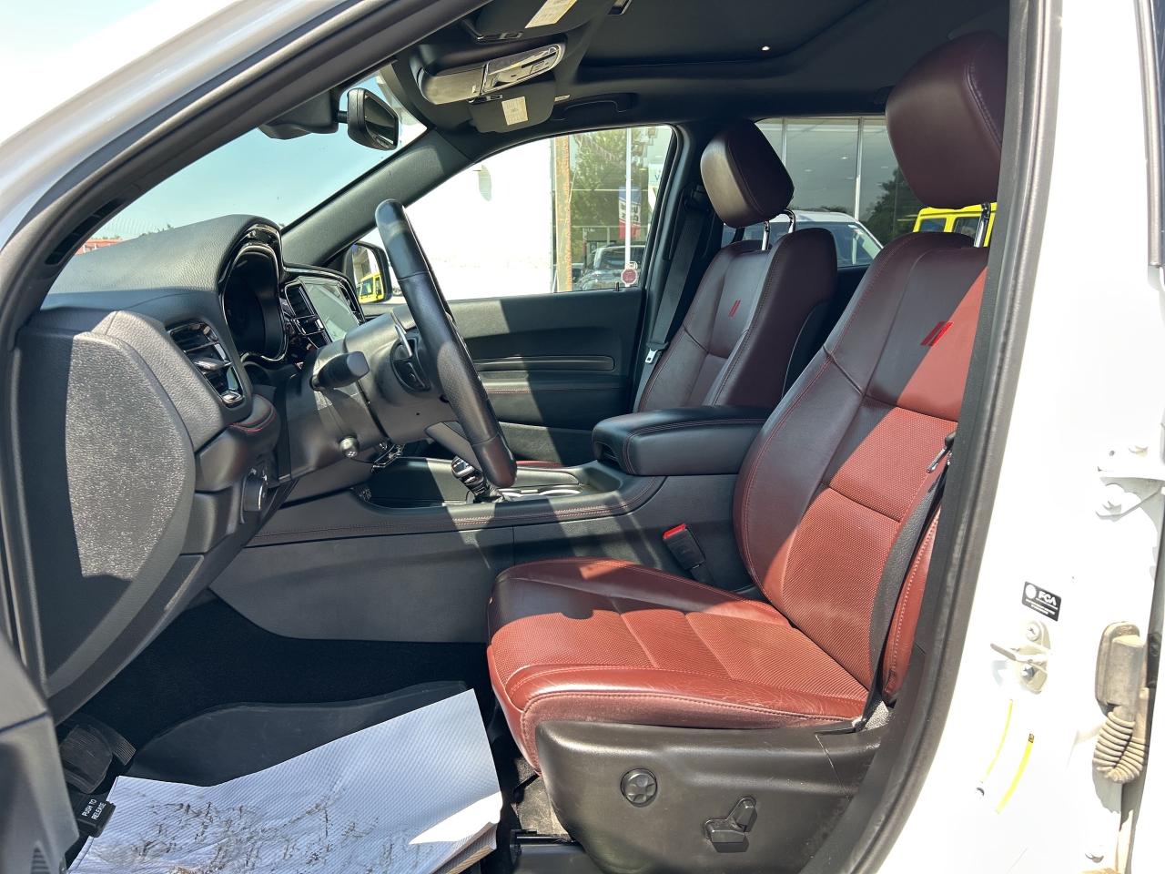 2023 Dodge Durango R/T w/Blacktop Package, Red Leather, Sunroof Photo