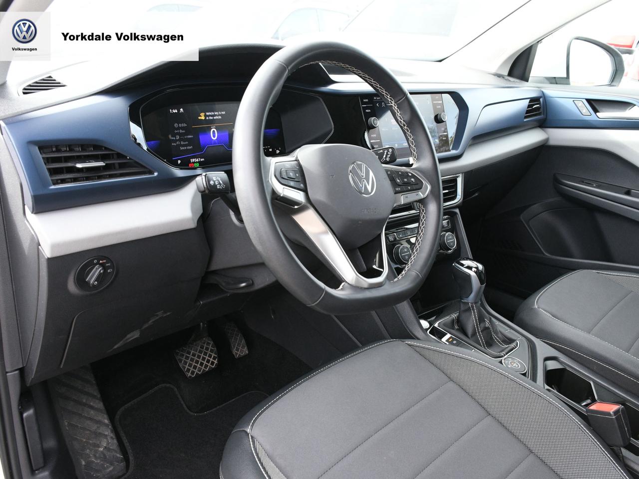 2023 Volkswagen Taos  Photo