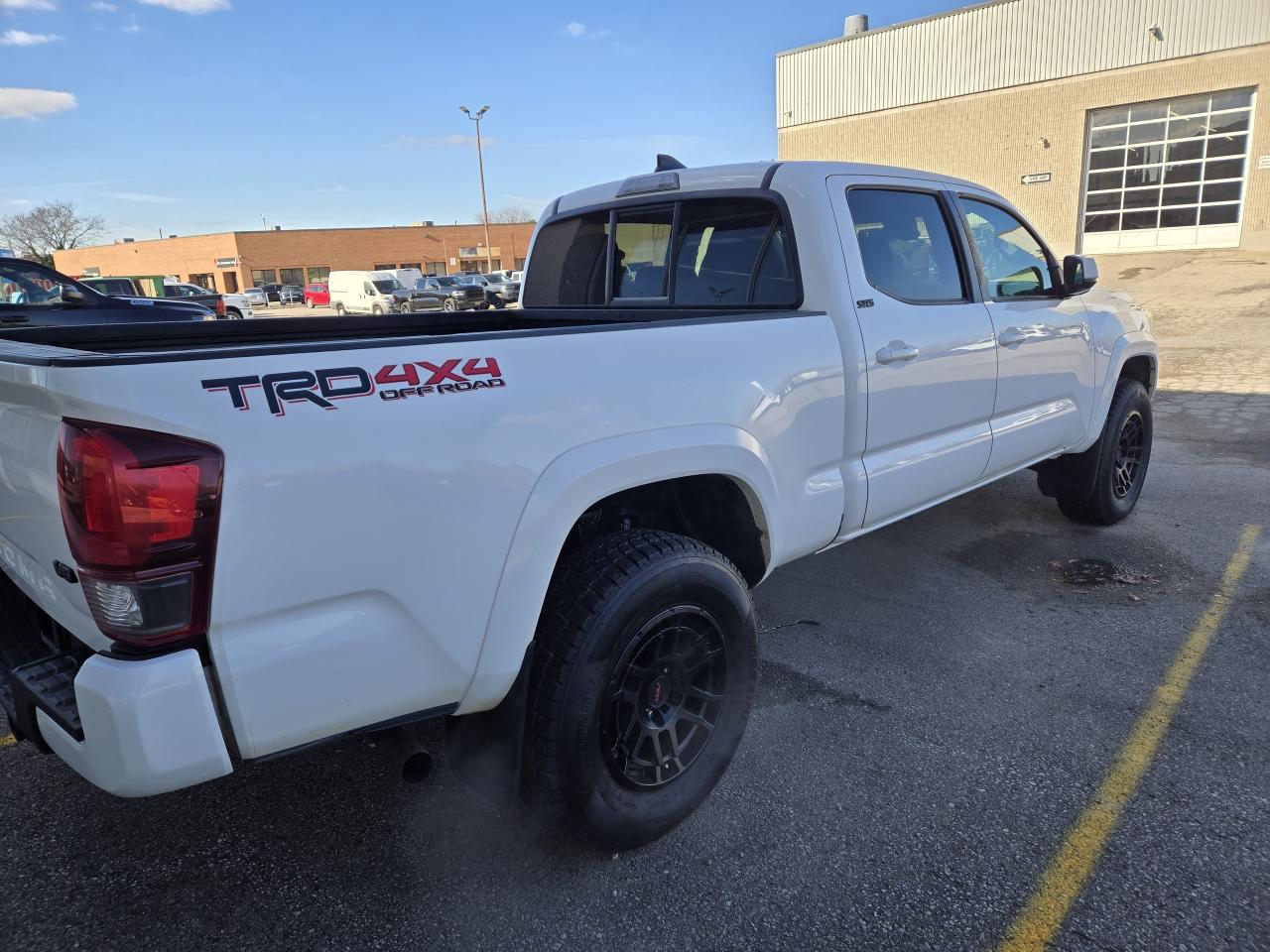 2021 Toyota Tacoma SR Double Cab 4x4 w/Heated Seats, Apple CarPlay Photo