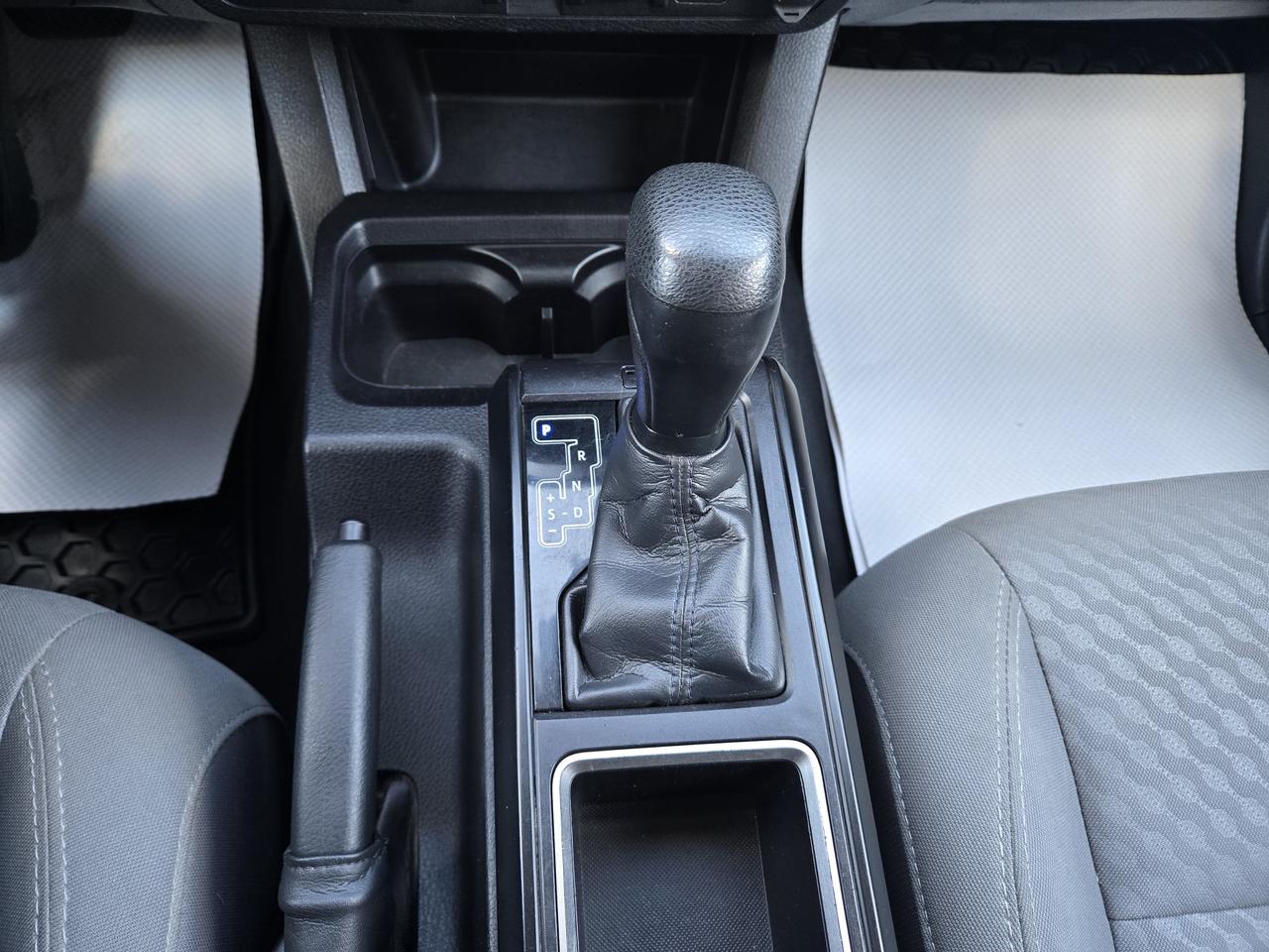 2021 Toyota Tacoma SR Double Cab 4x4 w/Heated Seats, Apple CarPlay Photo