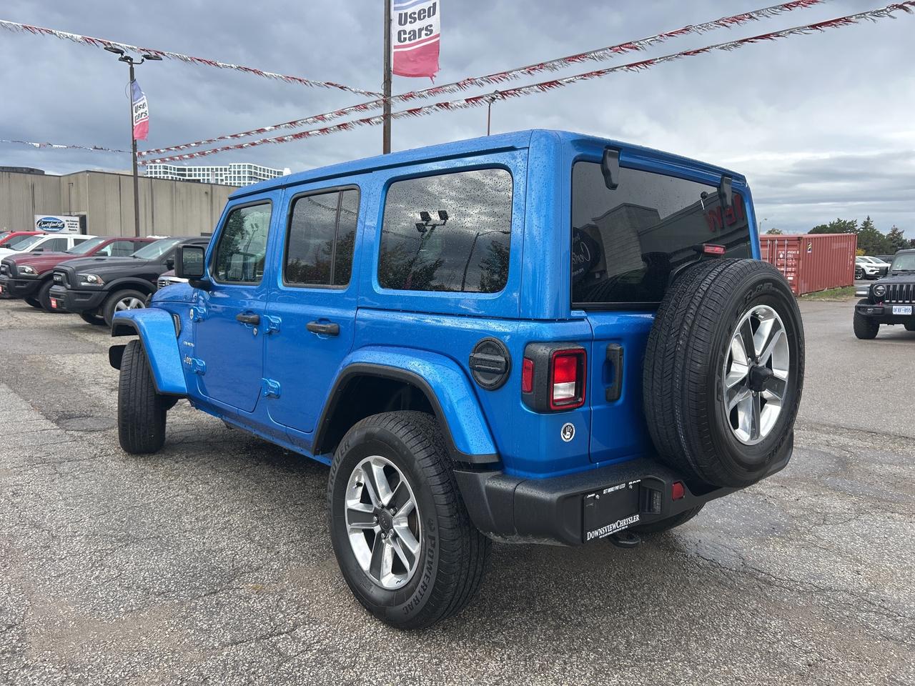 2023 Jeep Wrangler Sahara 4 Door 4x4 w/Body Colour Hard Top Photo
