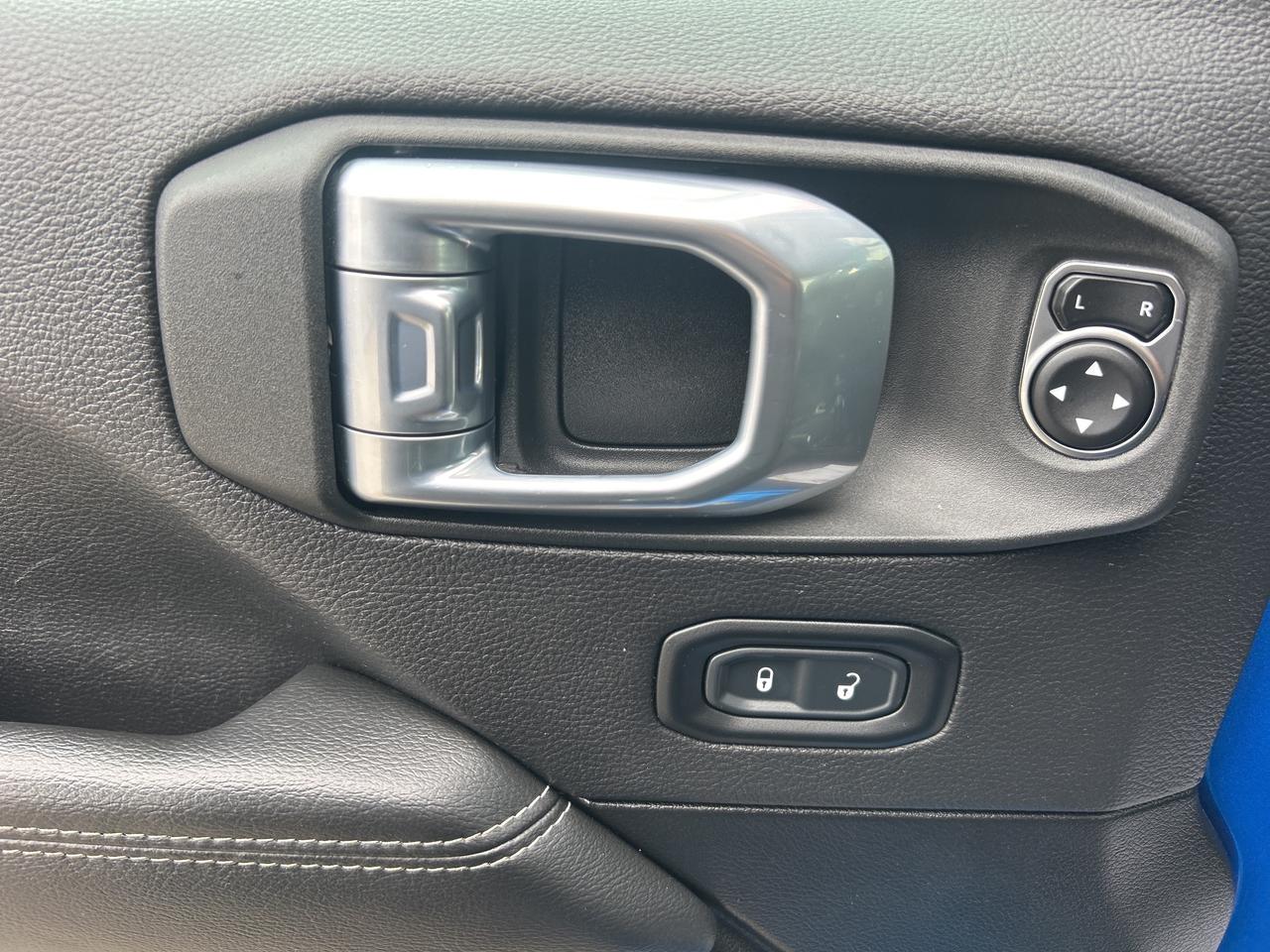 2023 Jeep Wrangler Sahara 4 Door 4x4 w/Body Colour Hard Top Photo