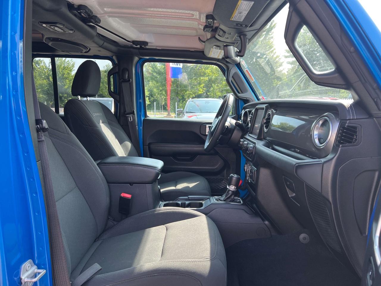 2023 Jeep Wrangler Sahara 4 Door 4x4 w/Body Colour Hard Top Photo