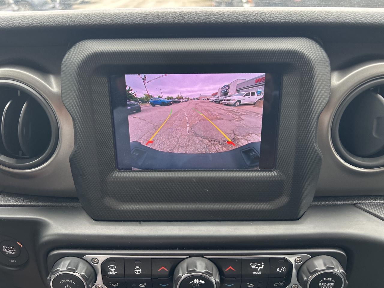 2022 Jeep Gladiator Sport S Tech Group, Cold Weather Group Photo