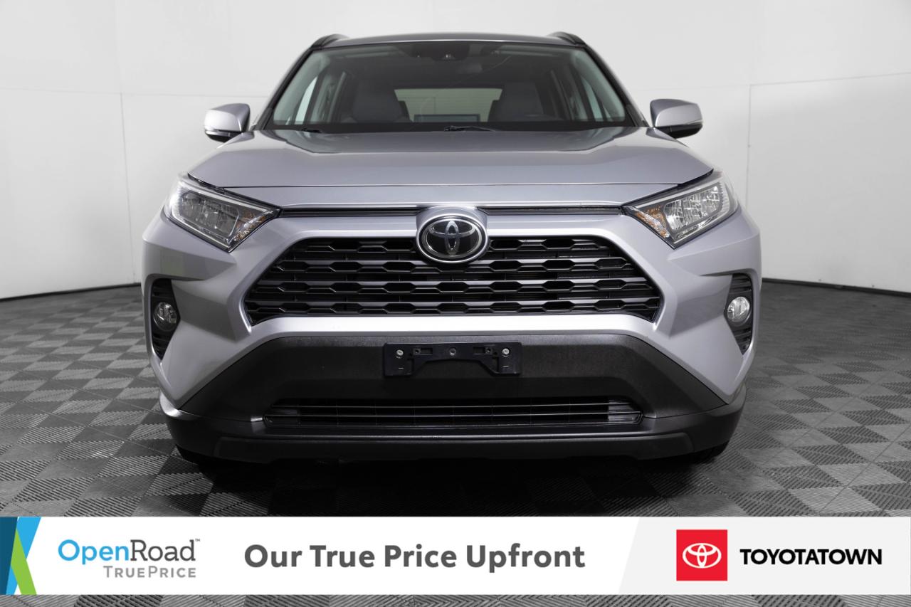 2020 Toyota RAV4 XLE! ACCIDENT FREE! LOADED! Photo