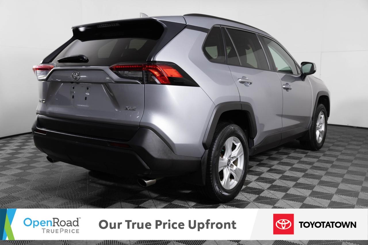 2020 Toyota RAV4 XLE! ACCIDENT FREE! LOADED! Photo