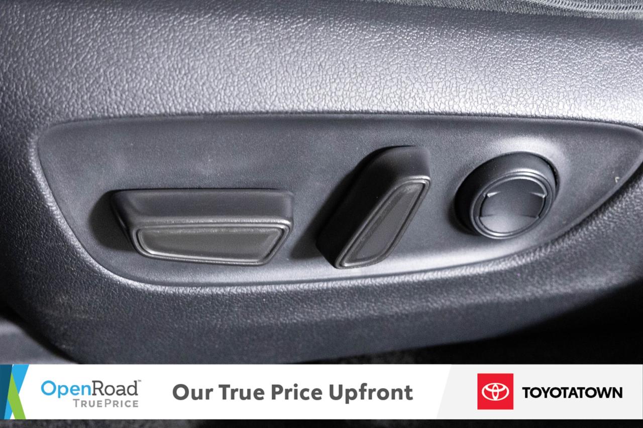 2020 Toyota RAV4 XLE! ACCIDENT FREE! LOADED! Photo