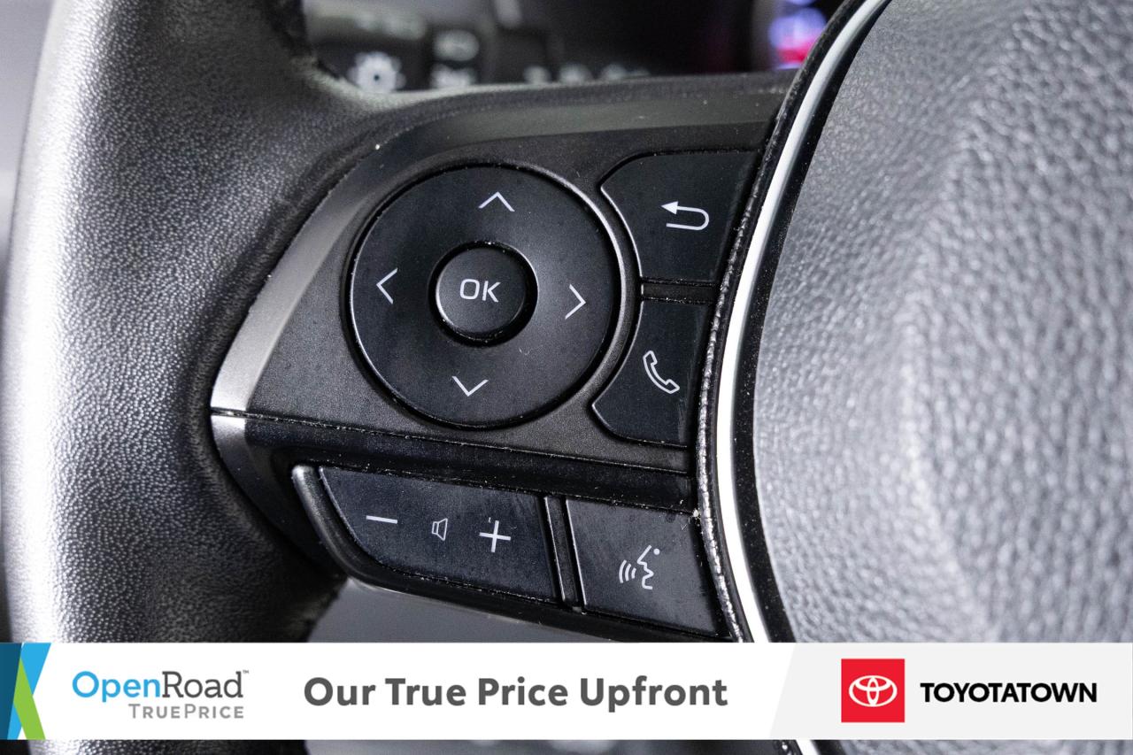 2020 Toyota RAV4 XLE! ACCIDENT FREE! LOADED! Photo