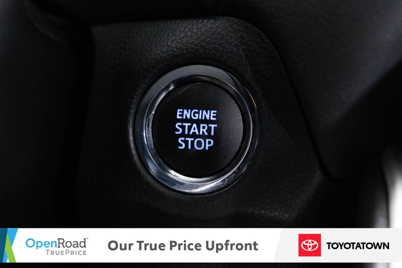 2020 Toyota RAV4 XLE! ACCIDENT FREE! LOADED! Photo