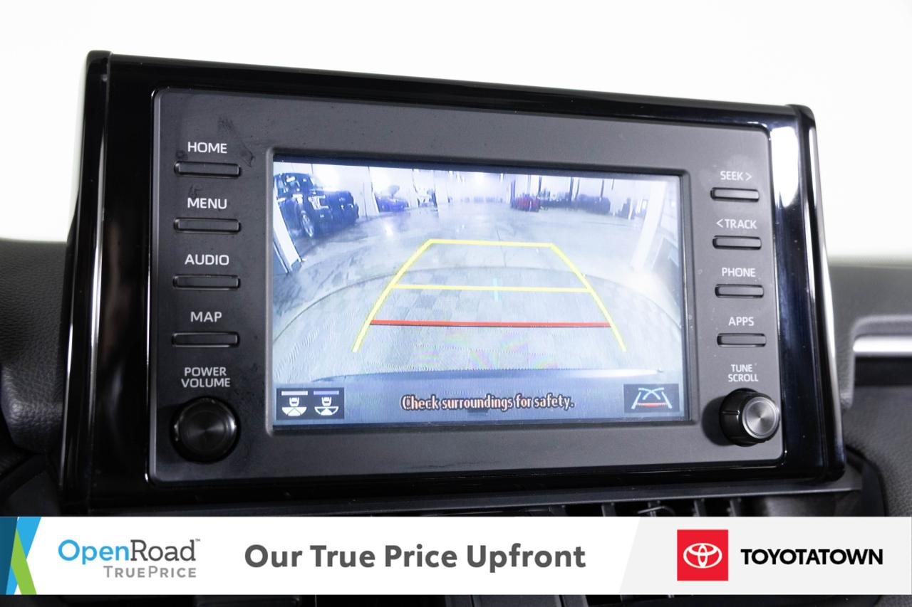 2020 Toyota RAV4 XLE! ACCIDENT FREE! LOADED! Photo