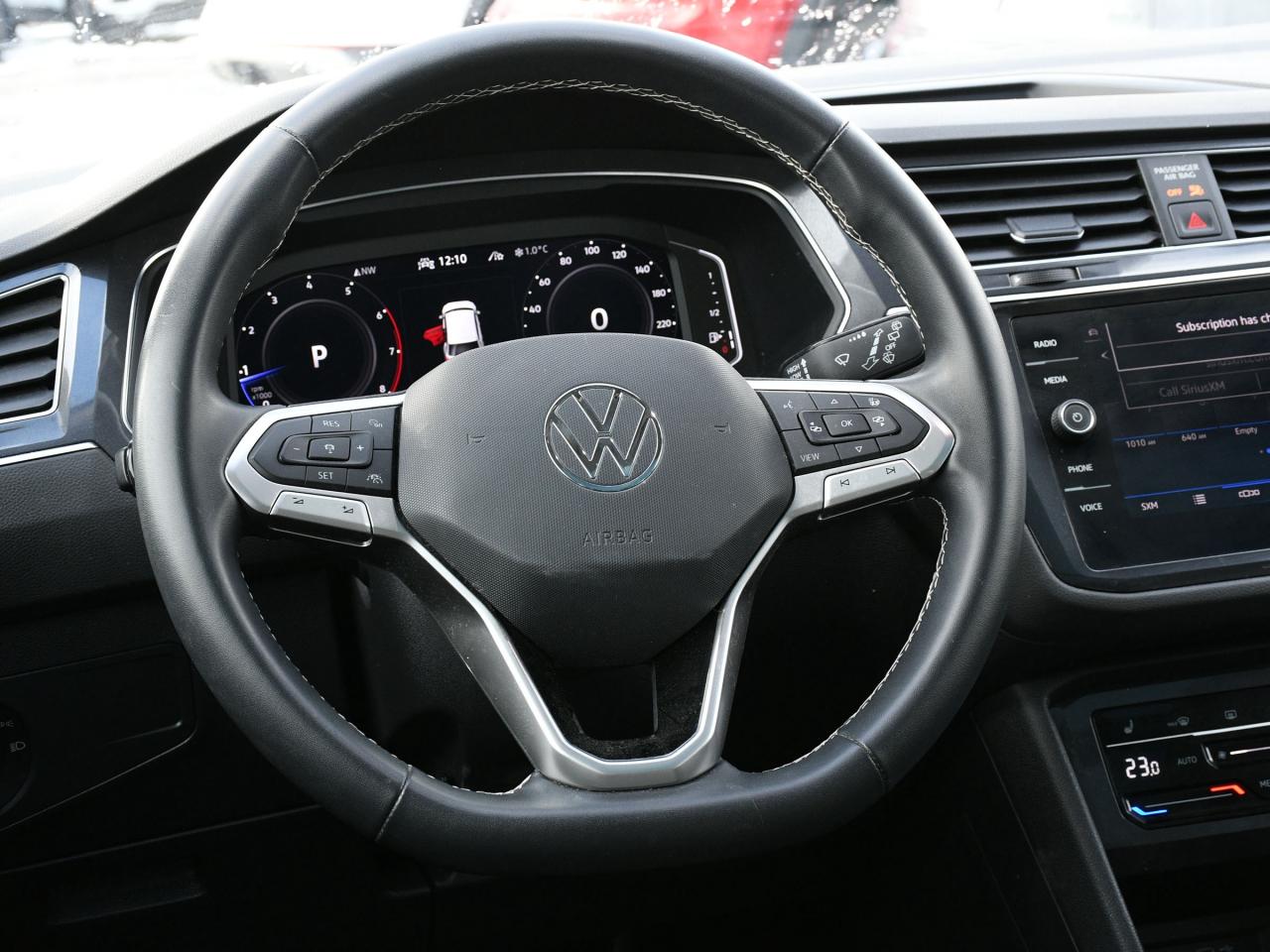 2022 Volkswagen Tiguan 4Motion Photo