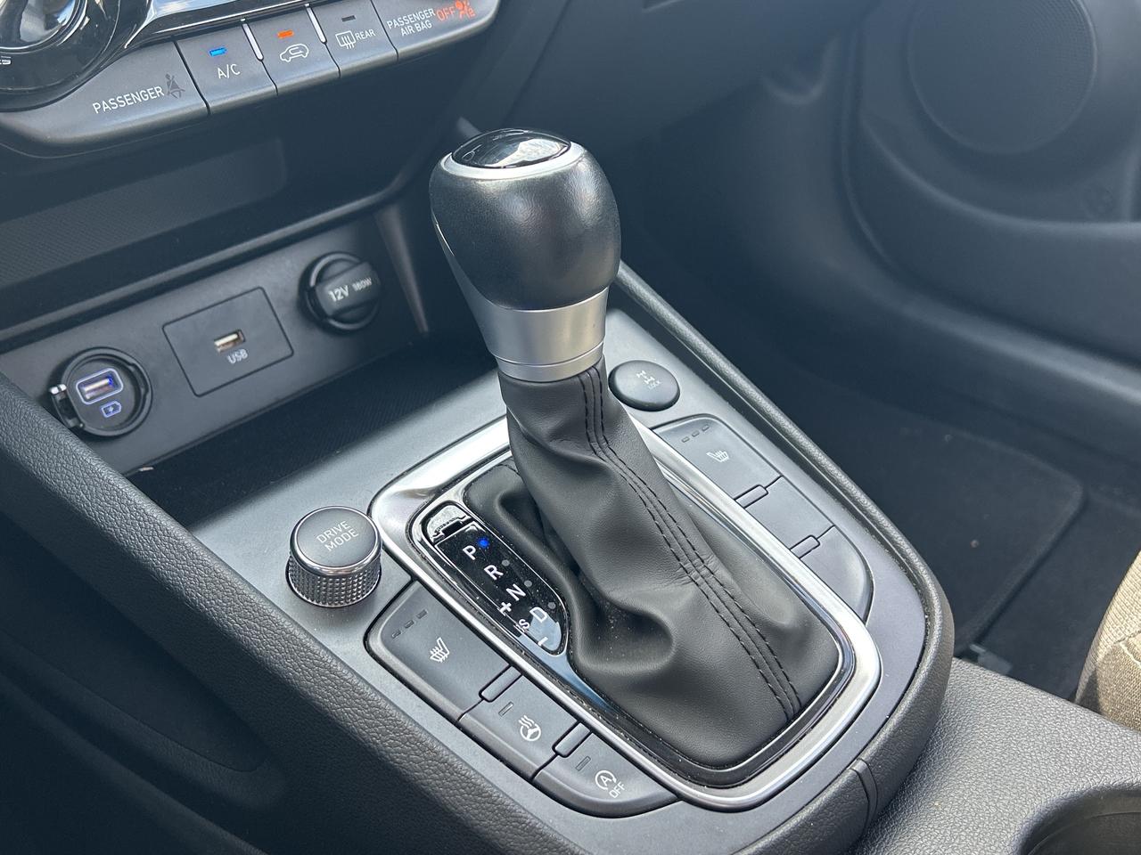 2023 Hyundai KONA Preferred AWD, Remote Start, Heated Seats, BSM. Photo