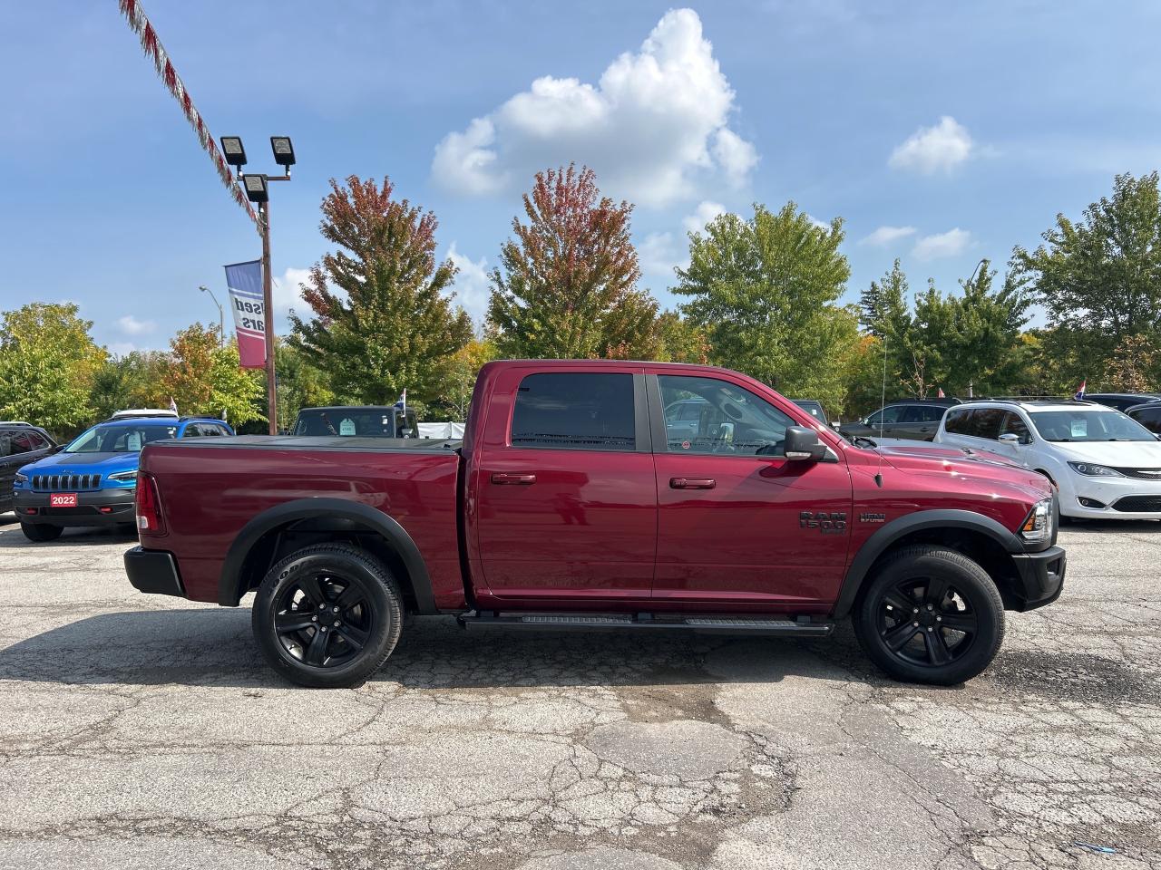 2022 RAM 1500 Classic Warlock w/NAV, Alpine Spkrs, Heated Seat/Steering Photo3