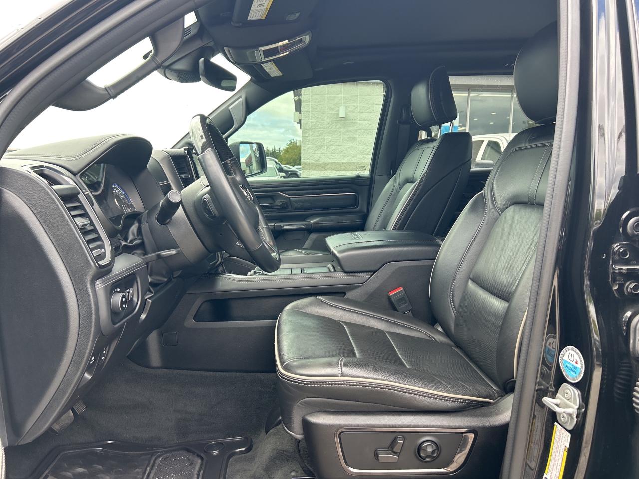 2022 RAM 1500 Limited w/Sunroof, 22" Wheels, Anti-Spin, 3.92 Axl Photo